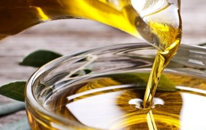 Oljčno olje (Olea europaea)